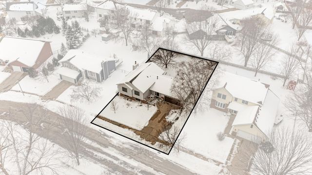 5731 Lancaster Place NW, Rochester, MN 55901