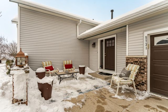 5731 Lancaster Place NW, Rochester, MN 55901