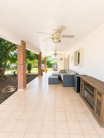20890 SW 236th Street, Homestead, FL 33031