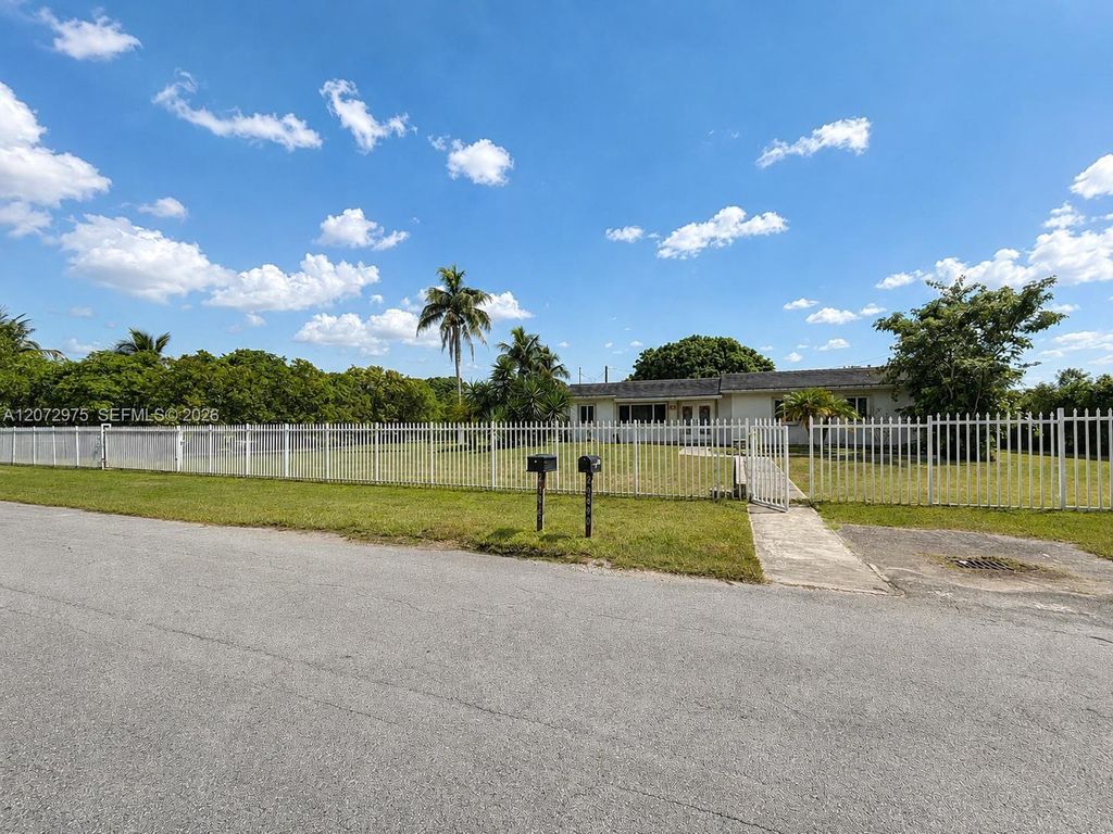 20890 SW 236th Street, Homestead, FL 33031