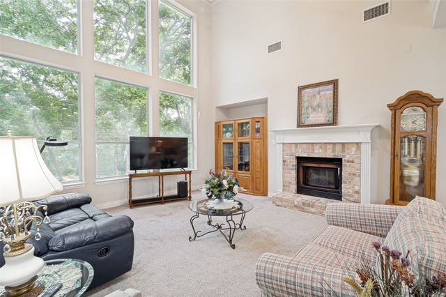 111 Red Bluff Drive, Hickory Creek, TX 75065