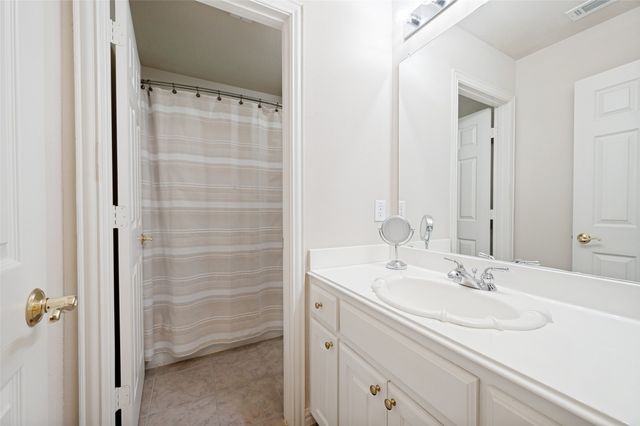 111 Red Bluff Drive, Hickory Creek, TX 75065
