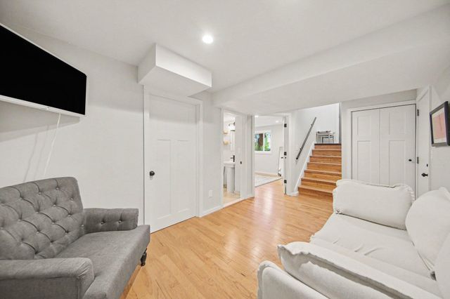 520 Carolina Avenue, Ann Arbor, MI 48103