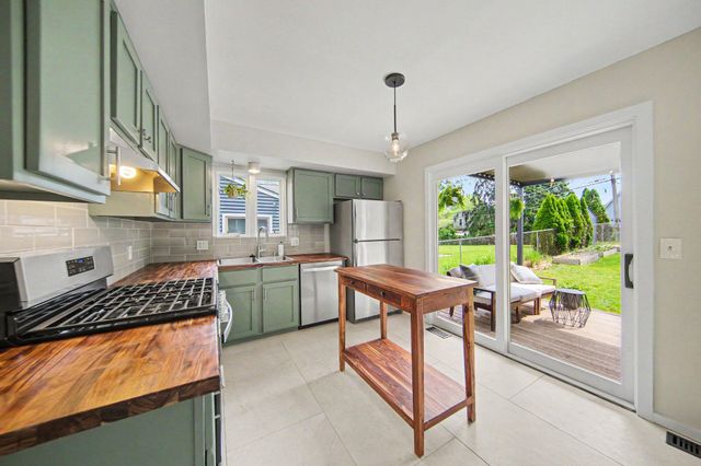 520 Carolina Avenue, Ann Arbor, MI 48103