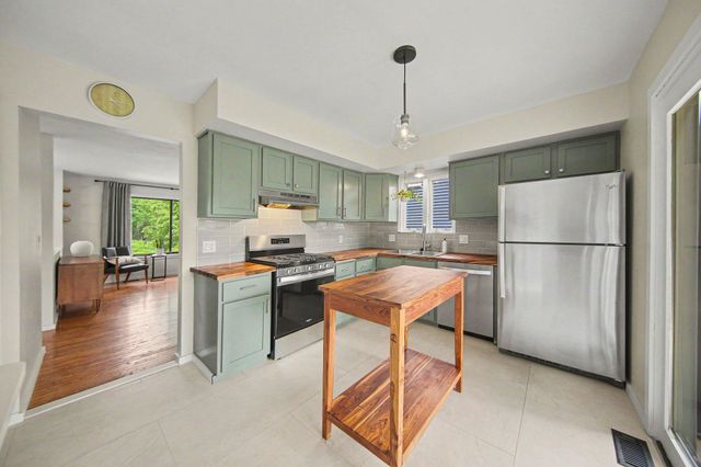 520 Carolina Avenue, Ann Arbor, MI 48103