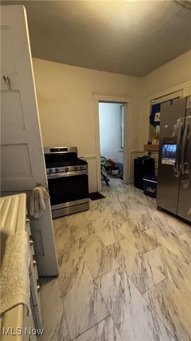 1616 E 93rd Street, Cleveland, OH 44106