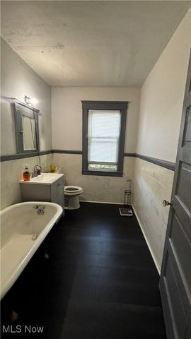 1616 E 93rd Street, Cleveland, OH 44106