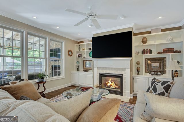 180 Shoreline Circle, Newnan, GA 30263