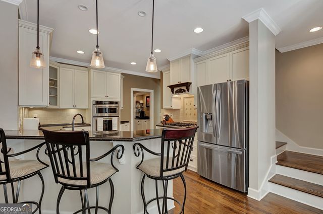 180 Shoreline Circle, Newnan, GA 30263