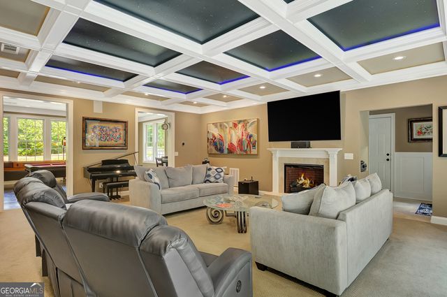 180 Shoreline Circle, Newnan, GA 30263