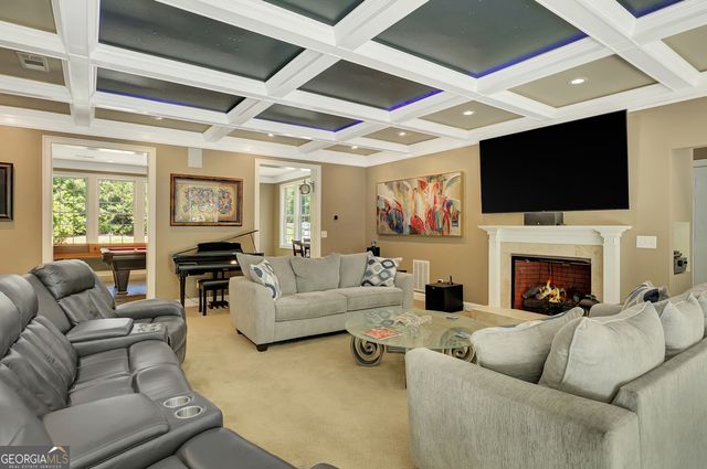 180 Shoreline Circle, Newnan, GA 30263