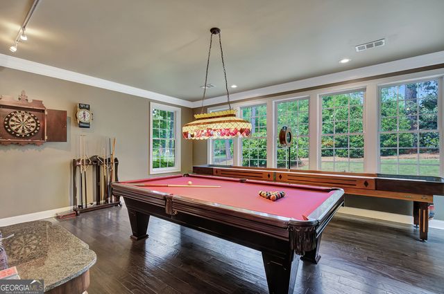 180 Shoreline Circle, Newnan, GA 30263