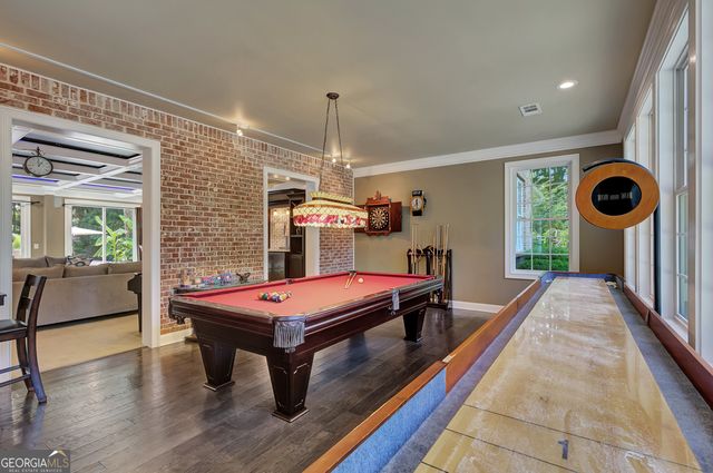 180 Shoreline Circle, Newnan, GA 30263