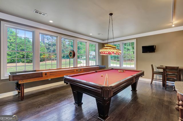 180 Shoreline Circle, Newnan, GA 30263