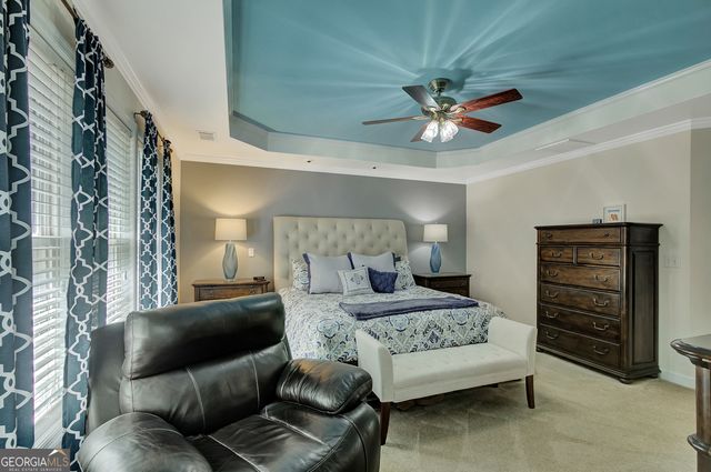180 Shoreline Circle, Newnan, GA 30263