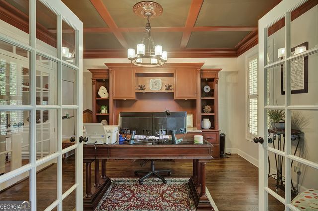 180 Shoreline Circle, Newnan, GA 30263
