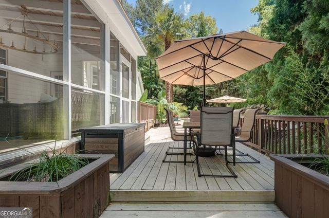 180 Shoreline Circle, Newnan, GA 30263