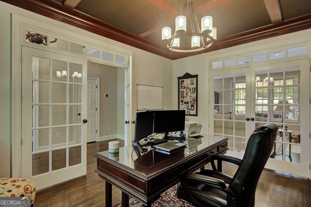 180 Shoreline Circle, Newnan, GA 30263