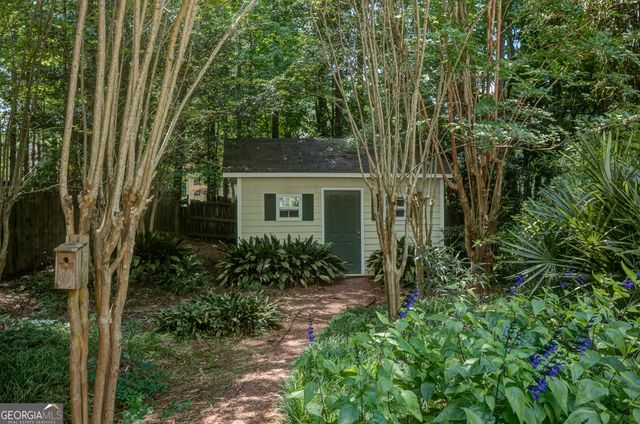 180 Shoreline Circle, Newnan, GA 30263