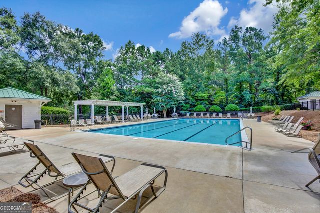 180 Shoreline Circle, Newnan, GA 30263