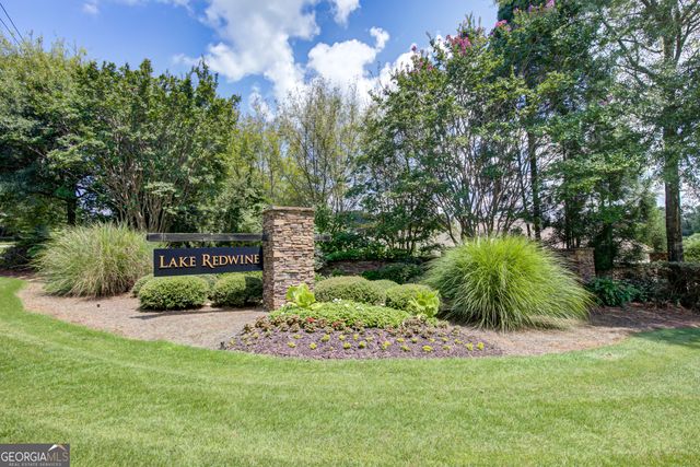 180 Shoreline Circle, Newnan, GA 30263
