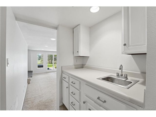 1520 W Briarwood Ave, Littleton, CO 80120