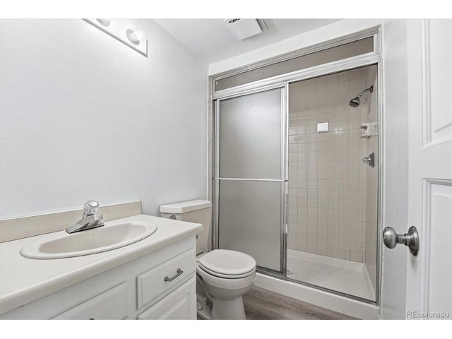 1520 W Briarwood Ave, Littleton, CO 80120