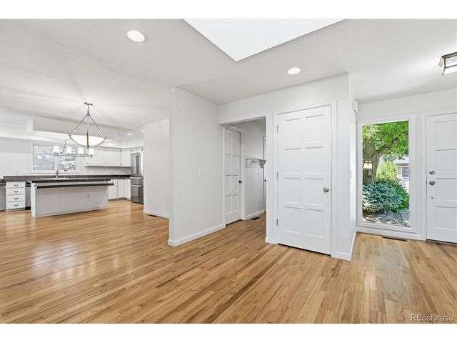 1520 W Briarwood Ave, Littleton, CO 80120