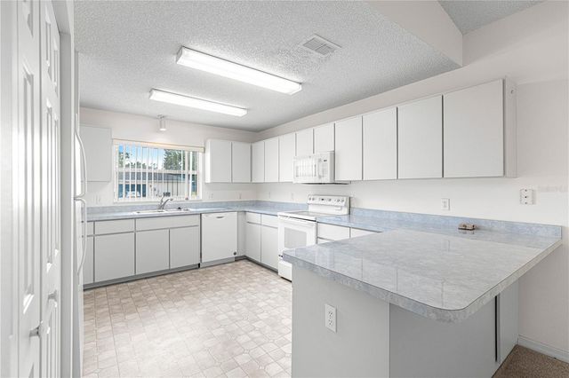 6185 SW 84TH STREET, Ocala, FL 34476