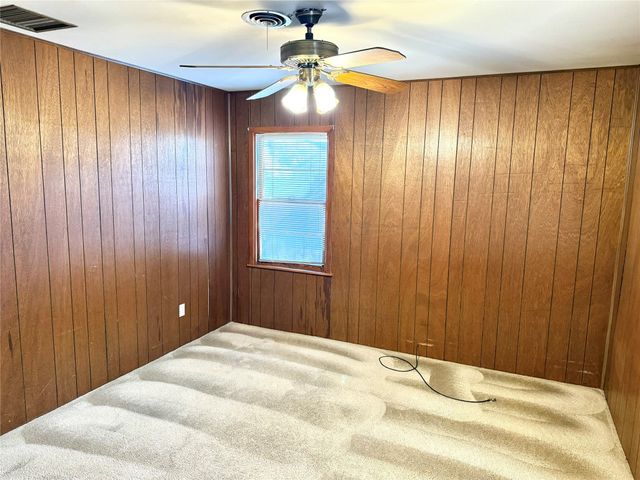 3689 N 9th Street, Abilene, TX 79603