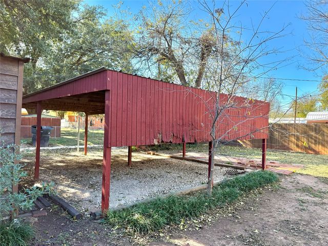 3689 N 9th Street, Abilene, TX 79603