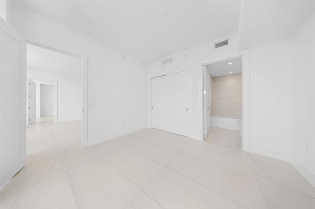 153 N Seabreeze 2503-S, Fort Lauderdale, FL 33304