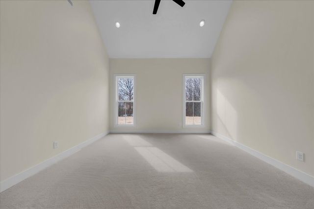83 Hickory Grove Dr, Morrison, TN 37357