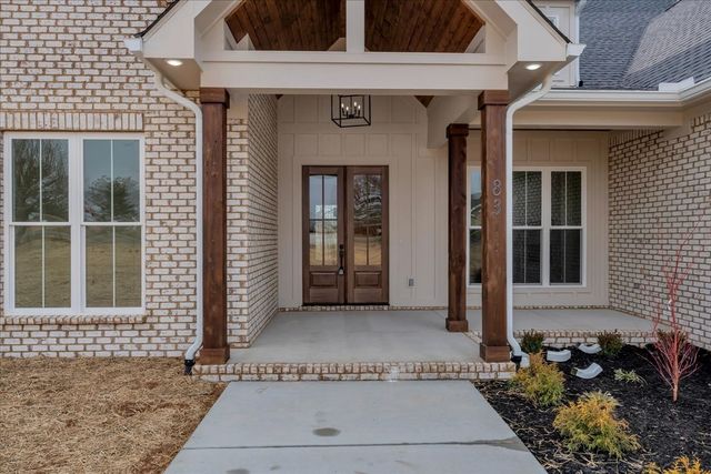 83 Hickory Grove Dr, Morrison, TN 37357