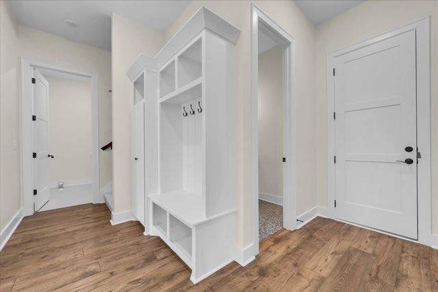 83 Hickory Grove Dr, Morrison, TN 37357