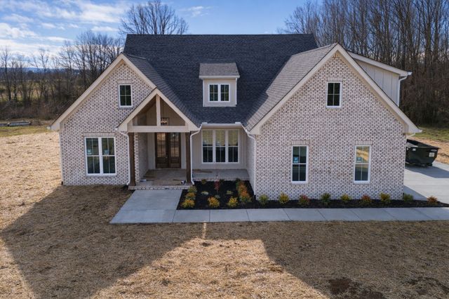 83 Hickory Grove Dr, Morrison, TN 37357