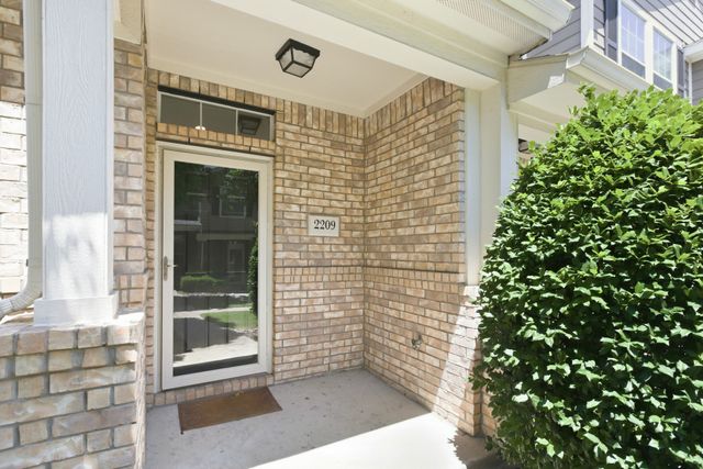 2209 Stoneleigh Place, Mckinney, TX 75071