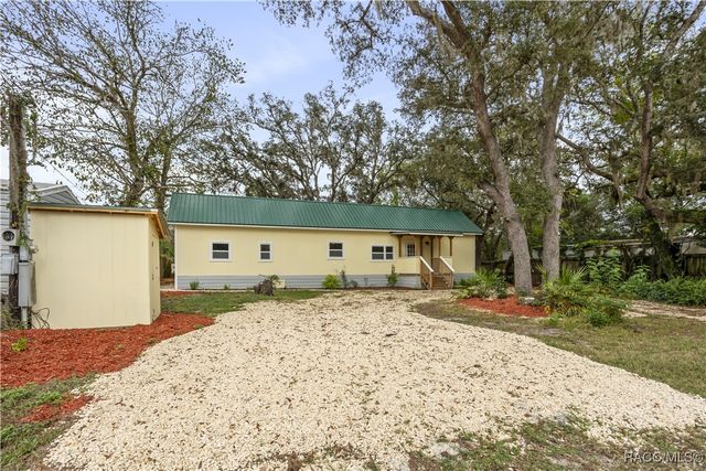 4241 E Nugget Pass Place, Dunnellon, FL 34434