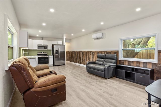 4241 E Nugget Pass Place, Dunnellon, FL 34434