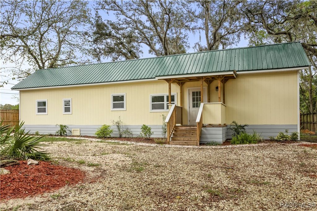 4241 E Nugget Pass Place, Dunnellon, FL 34434