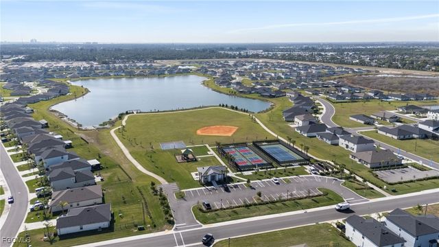 4243 Caterina CT, North Fort Myers, FL 33917