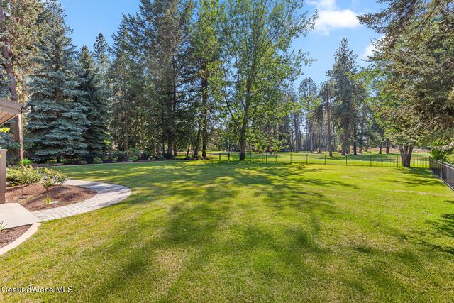 9641 N EASY ST, Hayden Lake, ID 83835