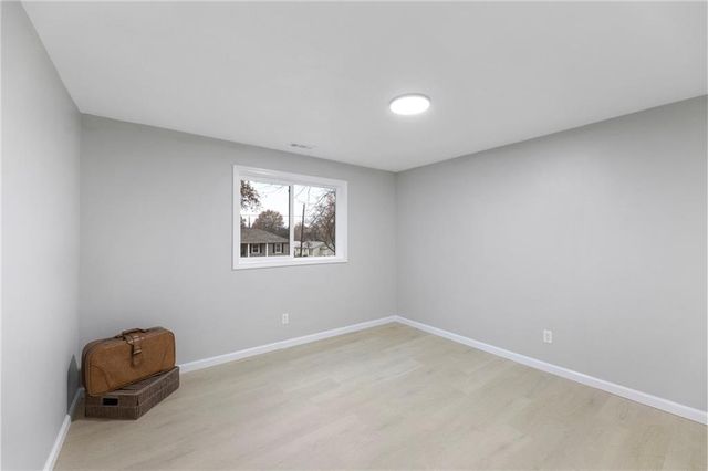 10206 W 88th Terrace, Overland Park, KS 66212