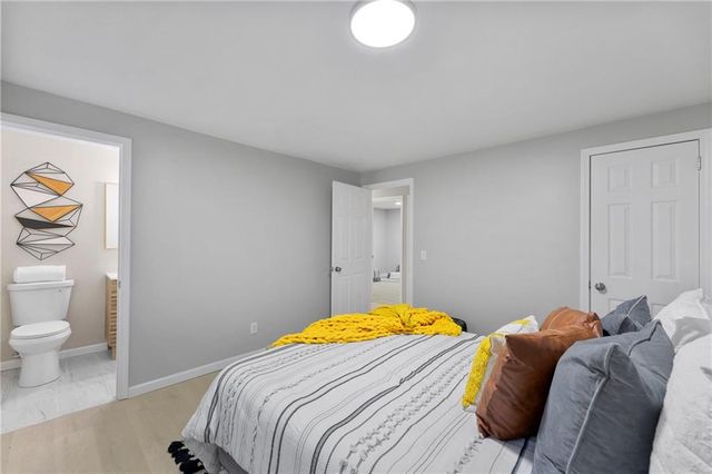 10206 W 88th Terrace, Overland Park, KS 66212