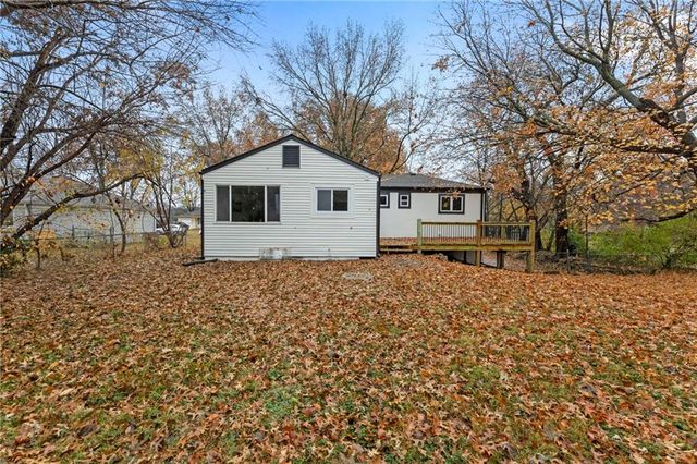 10206 W 88th Terrace, Overland Park, KS 66212