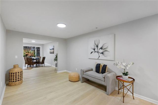 10206 W 88th Terrace, Overland Park, KS 66212