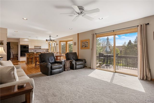 4520 Red Spruce Lane, Manlius, NY 13104