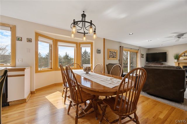4520 Red Spruce Lane, Manlius, NY 13104
