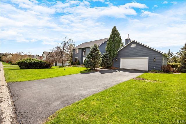 4520 Red Spruce Lane, Manlius, NY 13104