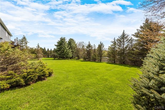4520 Red Spruce Lane, Manlius, NY 13104